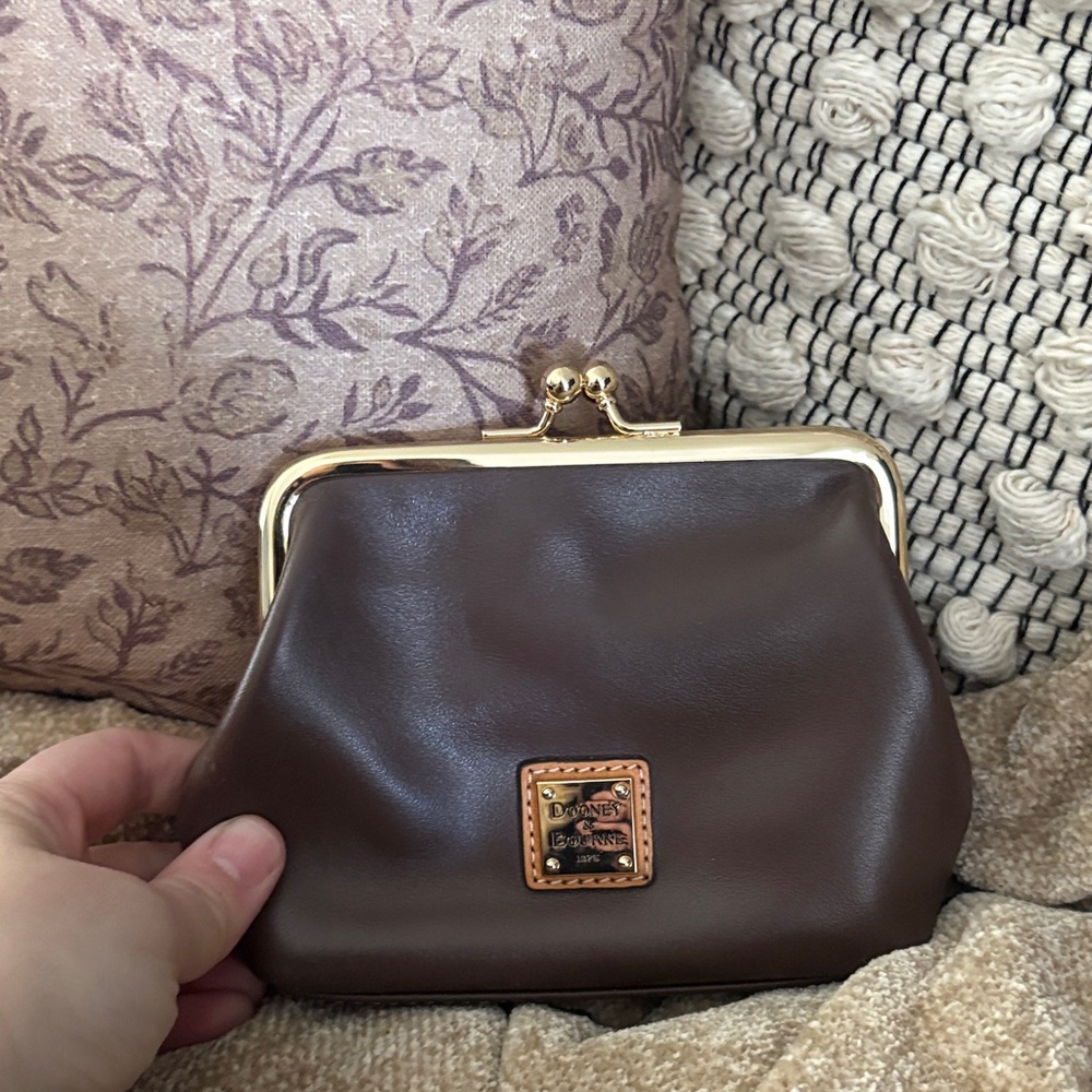 Dooney and Bourke coin purse
